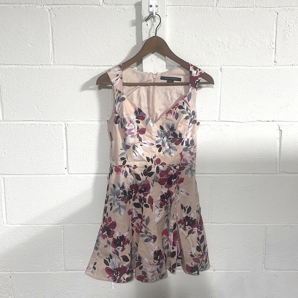 French Connection Beige|Pink Floral A Line Dress Sz 2 - Picture 1 of 4